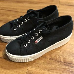 Superga platform sneakers black size 6.5